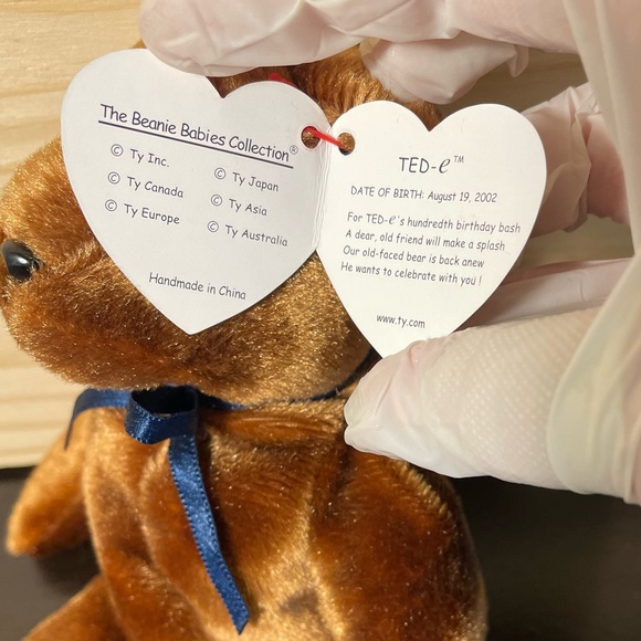 TED-e Ty Beanie Baby 2002 // 3/$38 - Picture 10 of 10